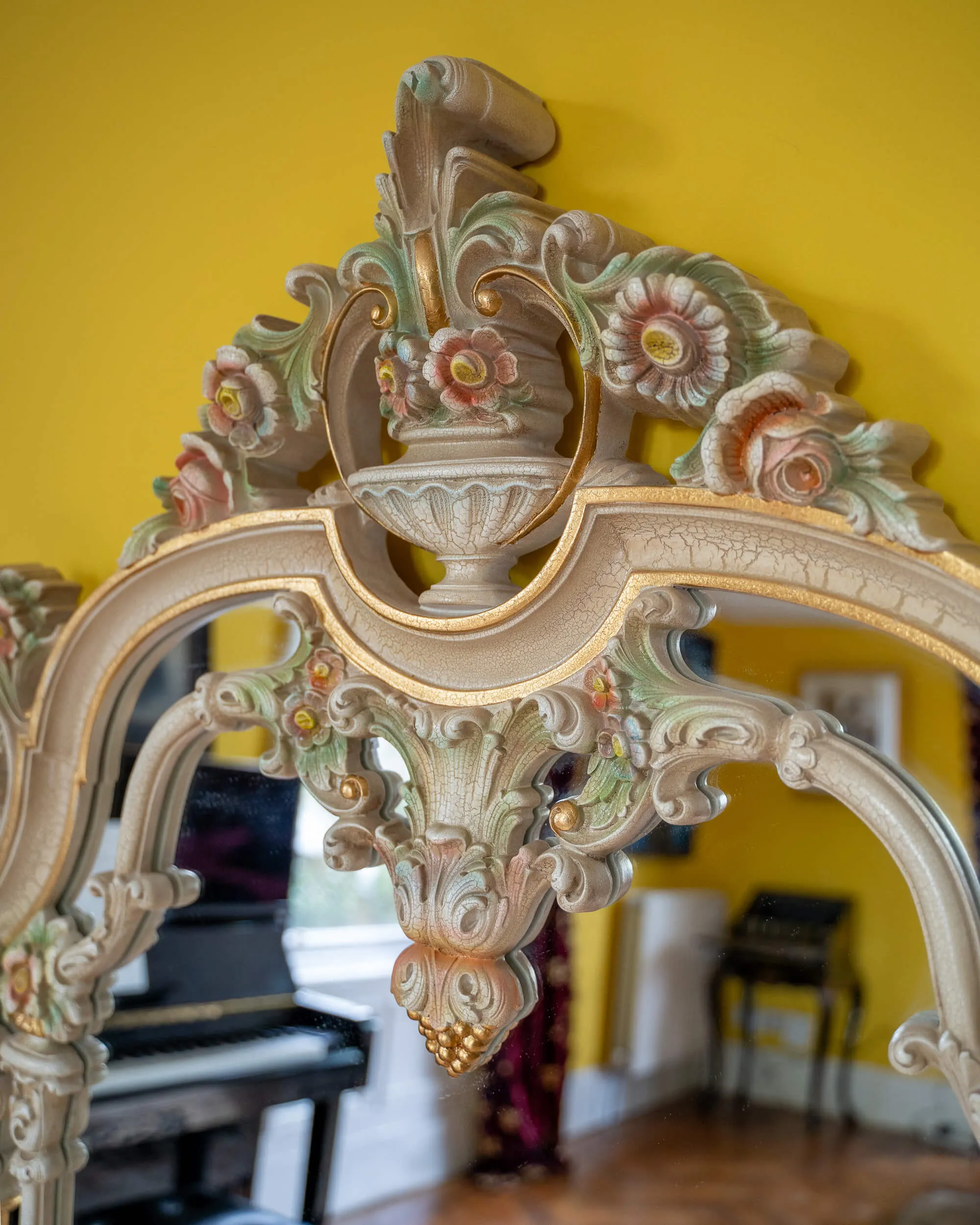Decorative Italian Mirror - Supporting View 3